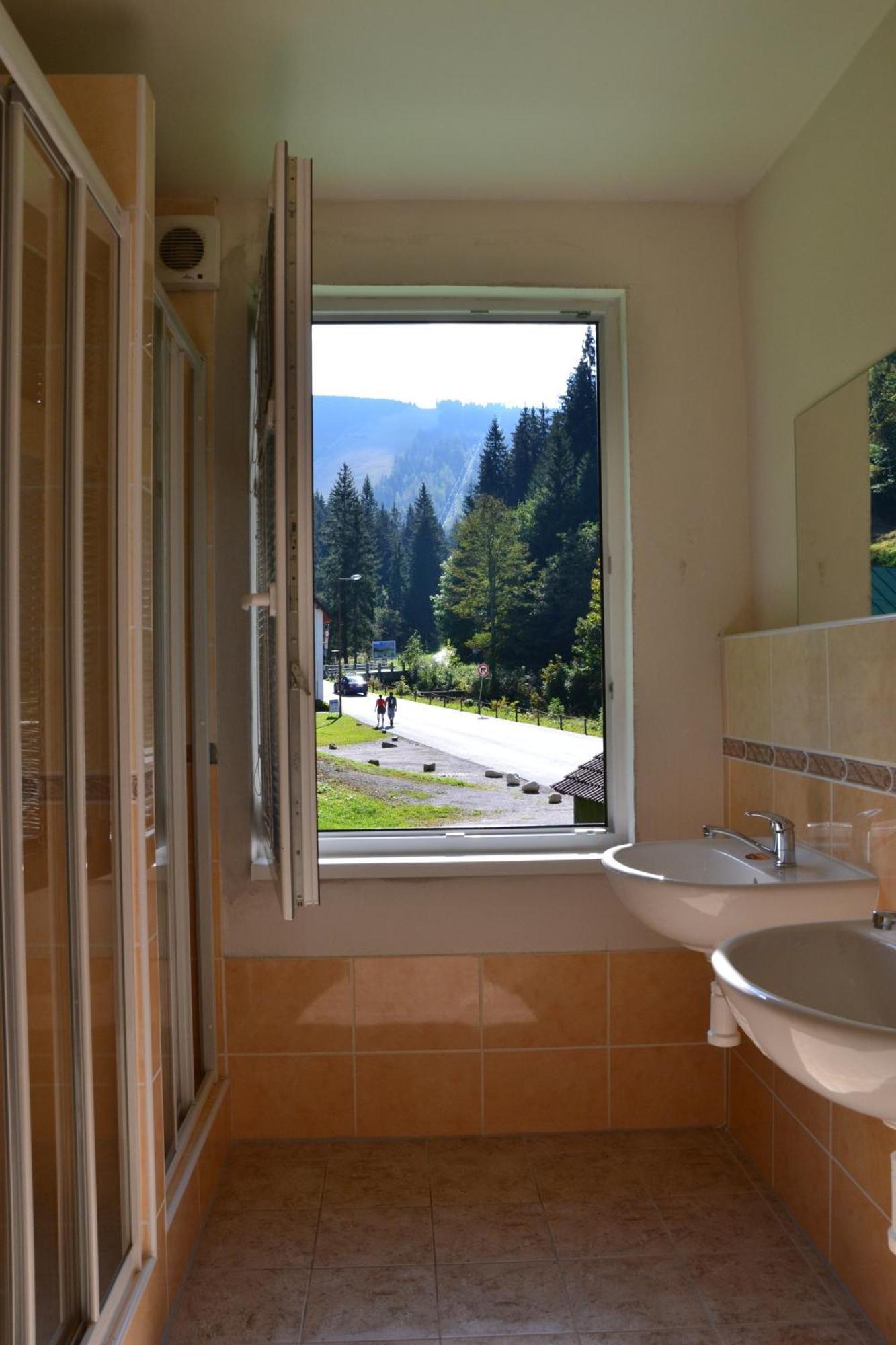 Hostel Fortuna Spindleruv Mlyn Exterior photo